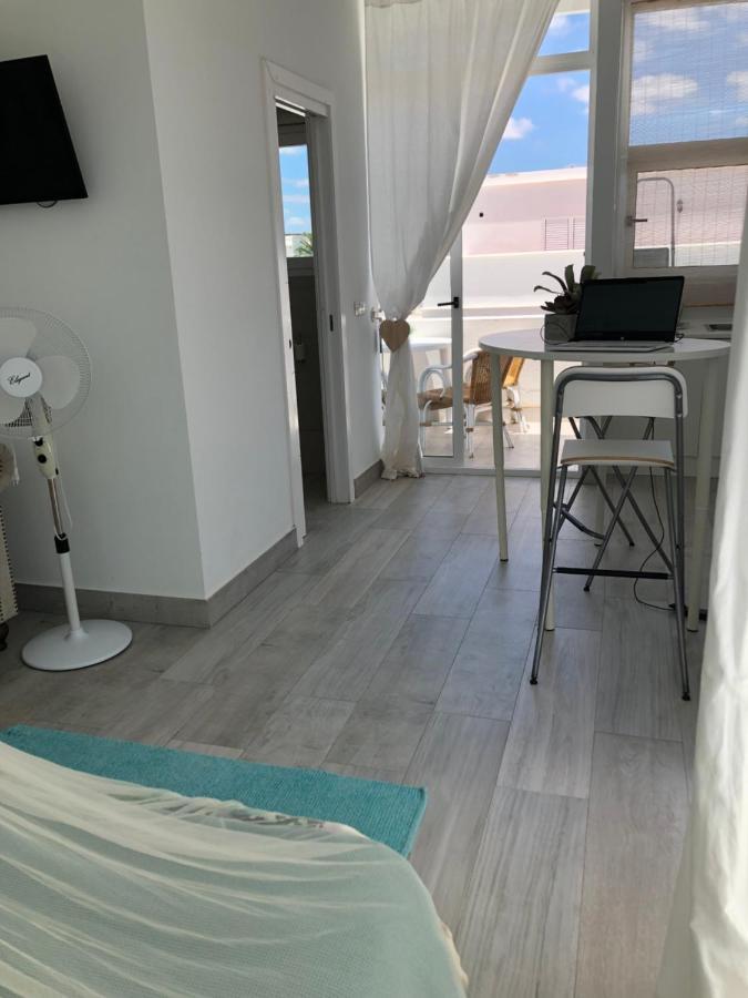 Apartamento Calero Apartment ปูแอร์โตกาเลโร ภายนอก รูปภาพ
